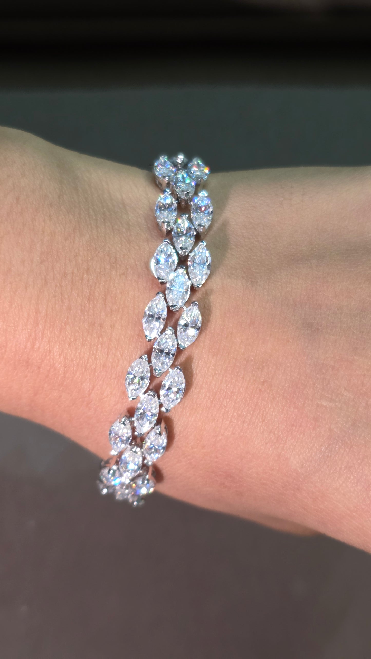 Triple Marquise