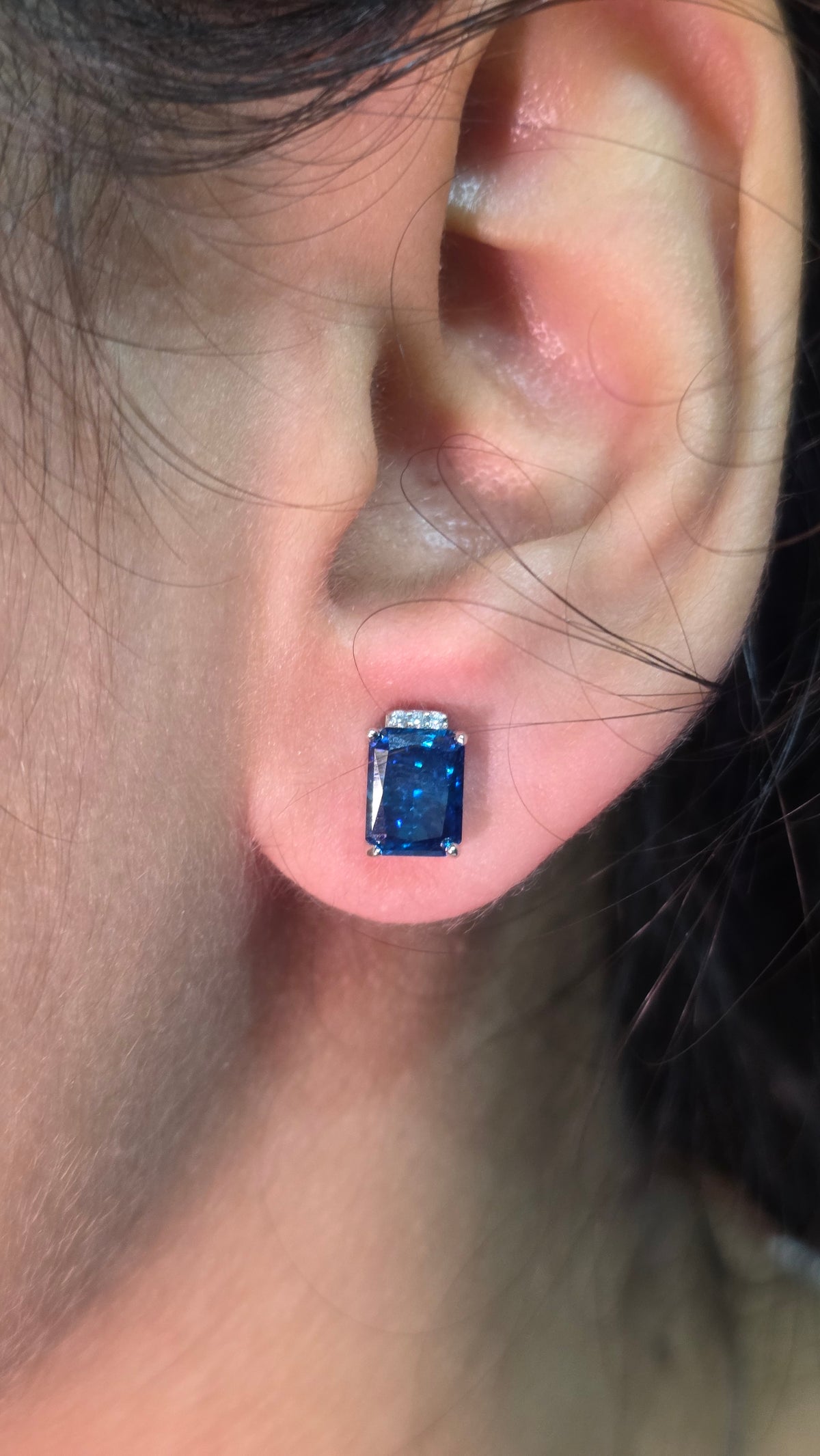 Blue Crystal Pendent set