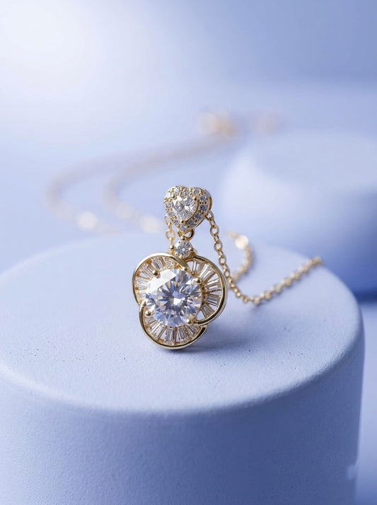 Soleil Heart Pendant Chain