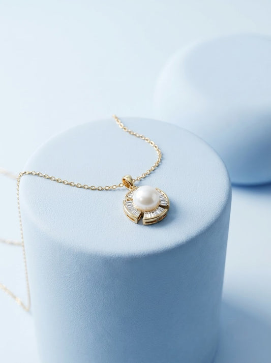 Solar Pearl Pendant Chain