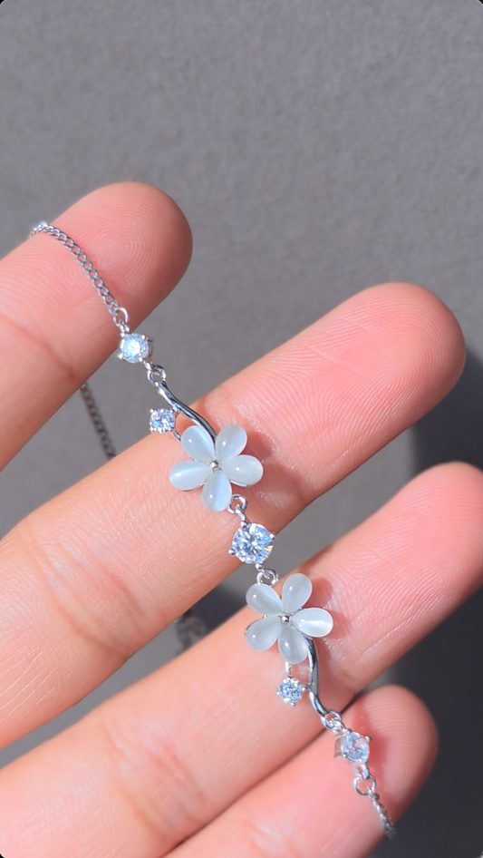 Blossom & Sparkle Flower Bracelet | 925 Sterling Silver | The White Kala