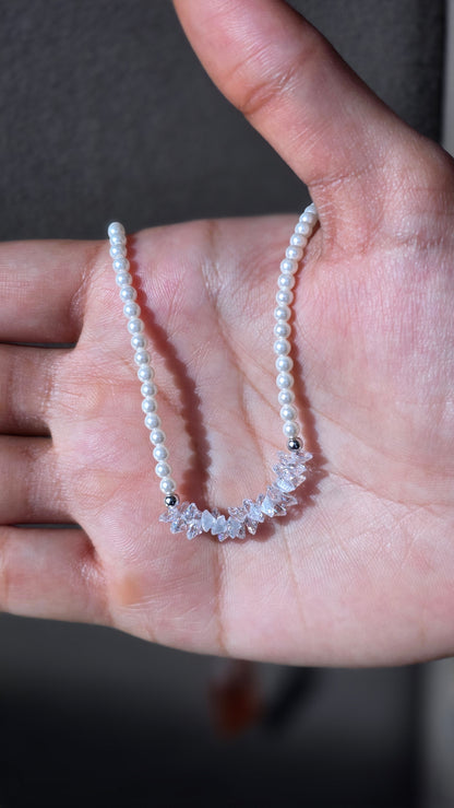 Ivory Arc Necklace