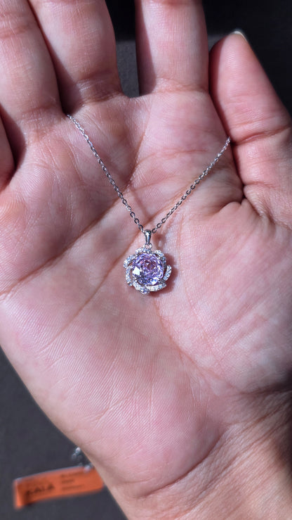 Bloom Halo Pendant Chain