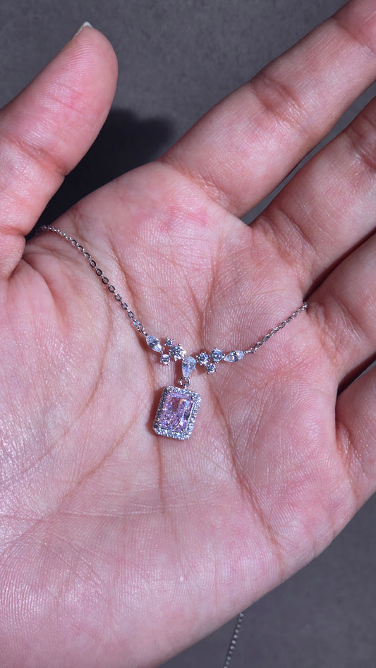 Lumière Halo Pendant Chain