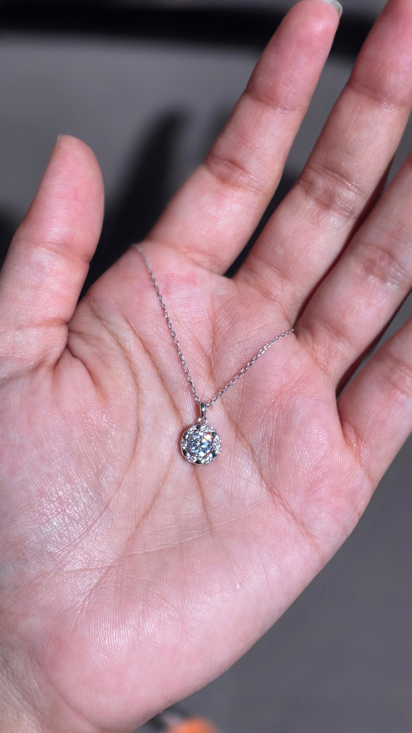 Soleil Halo Pendant Chain