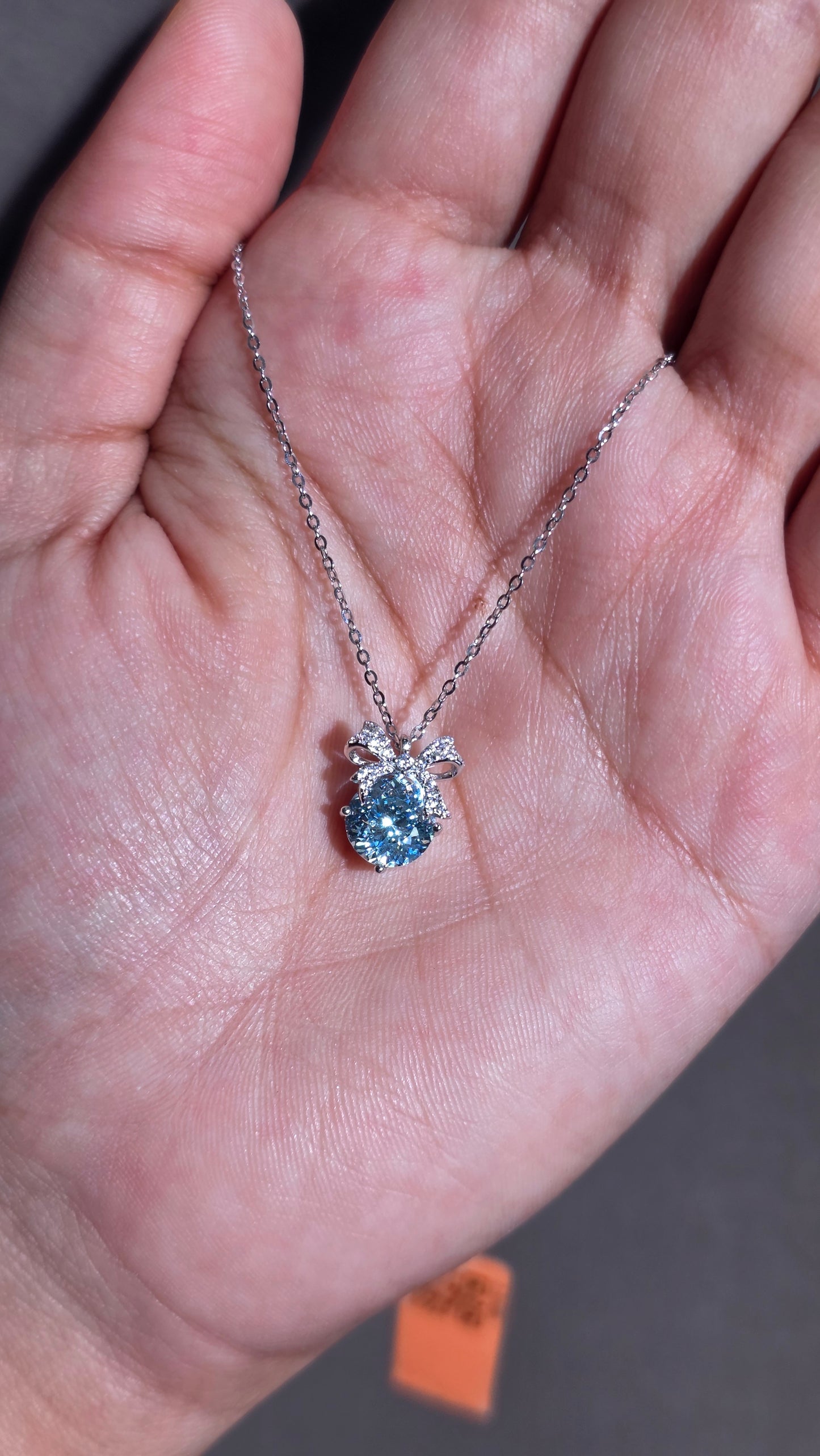 Ciel Bow Pendant Chain