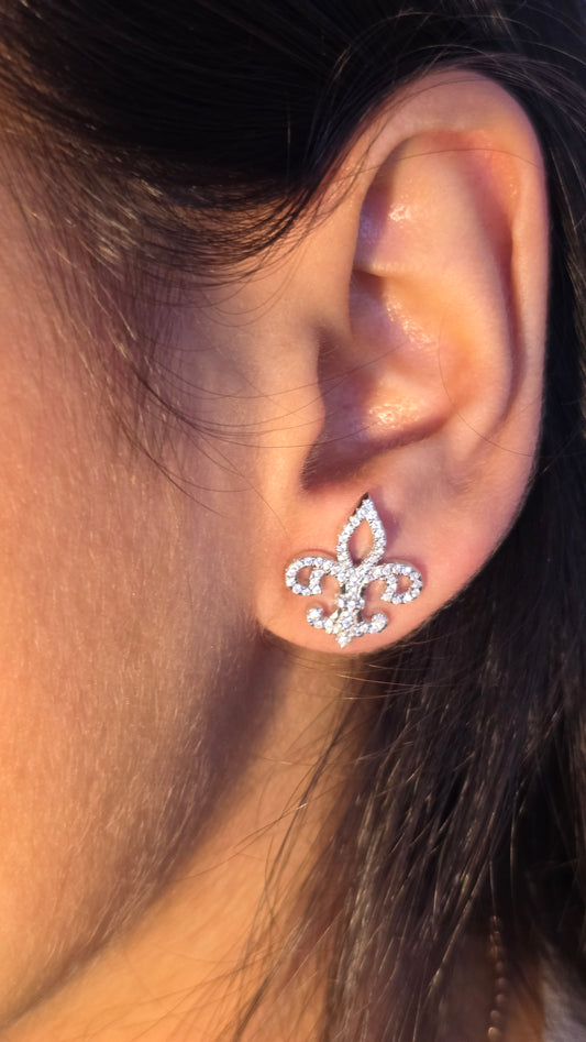 Flora Linear Earrings