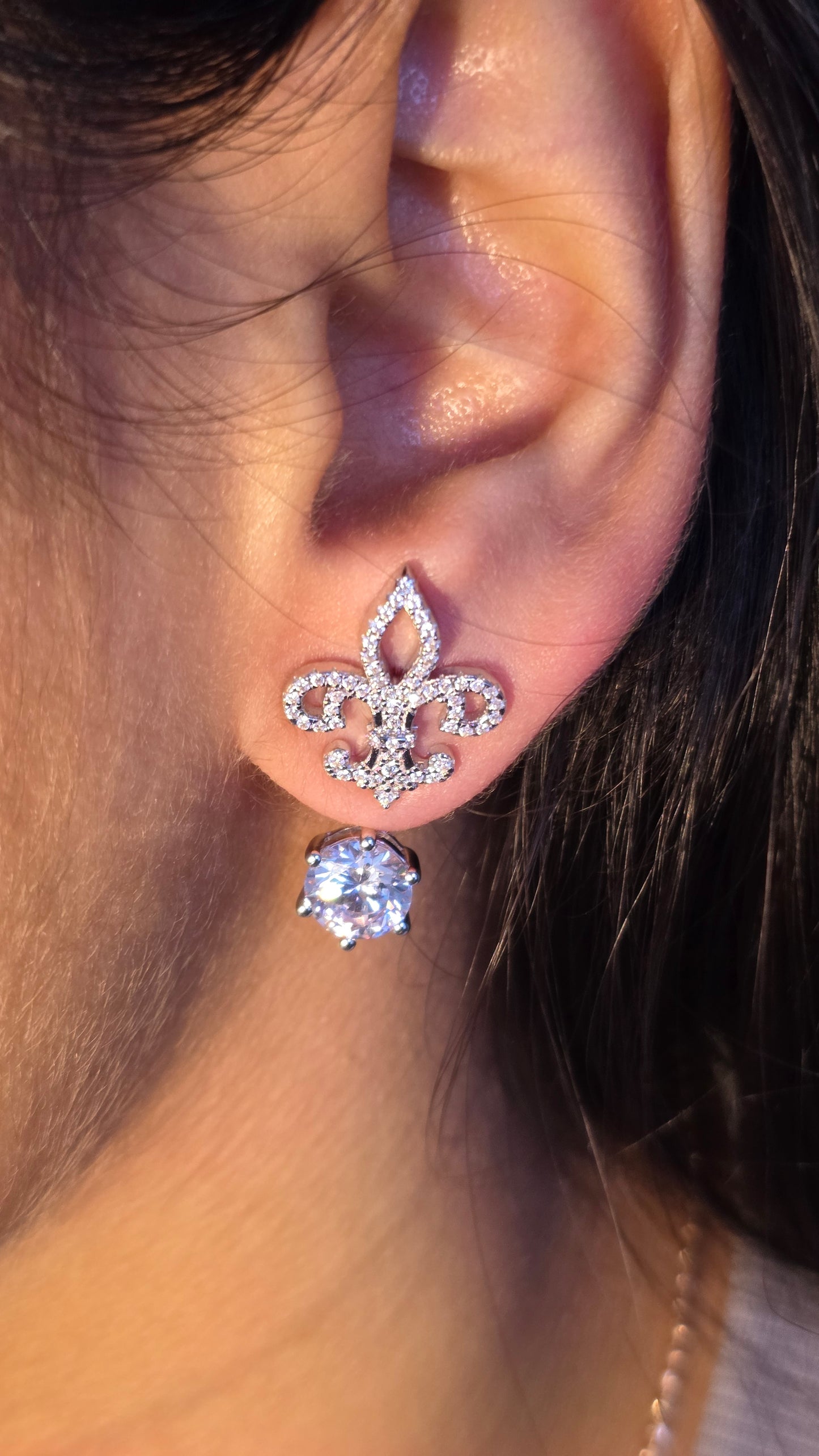 Flora Linear Earrings