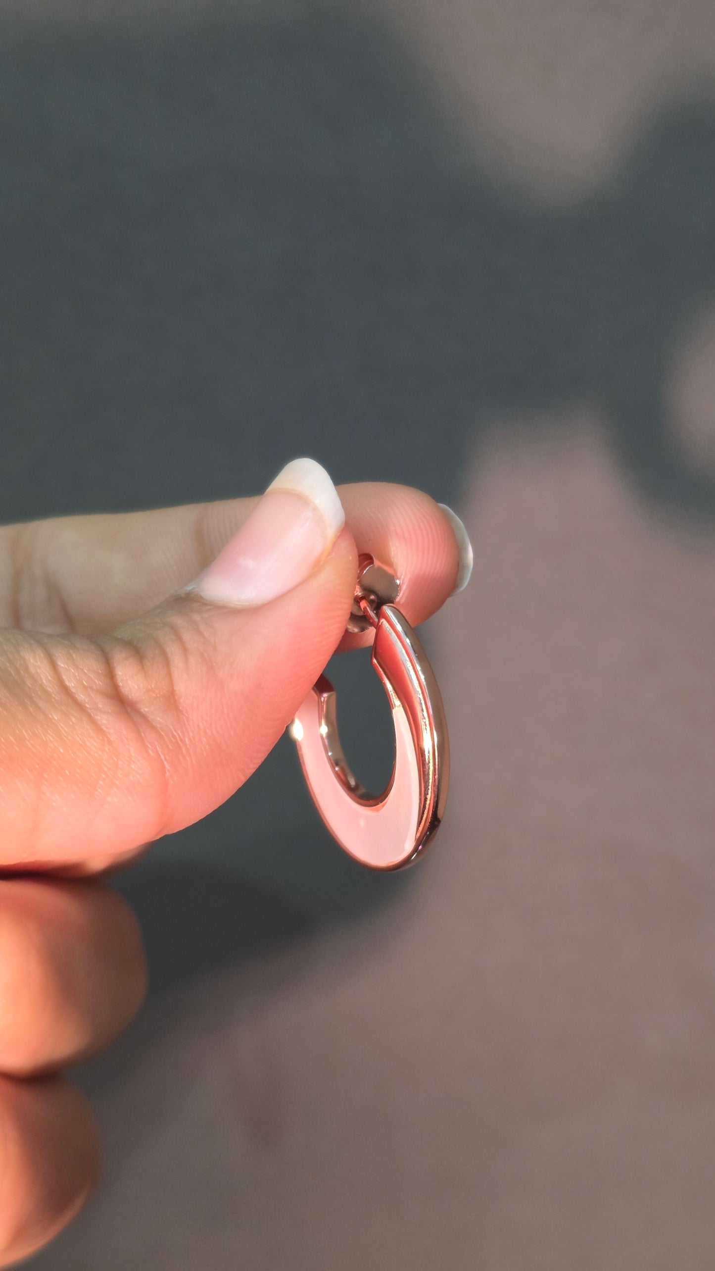 Pearl Curve Hoops