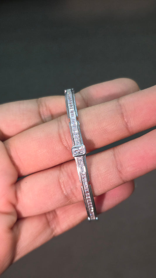 Prism Kada