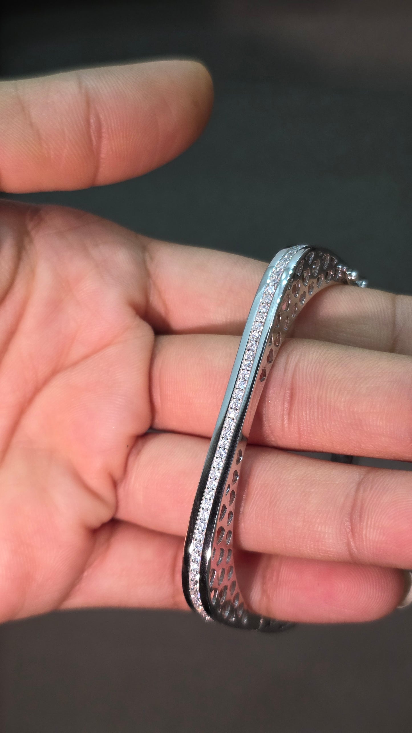 Contoured Diamond Kada