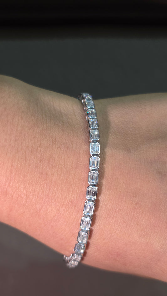 Imperial Line Bracelet