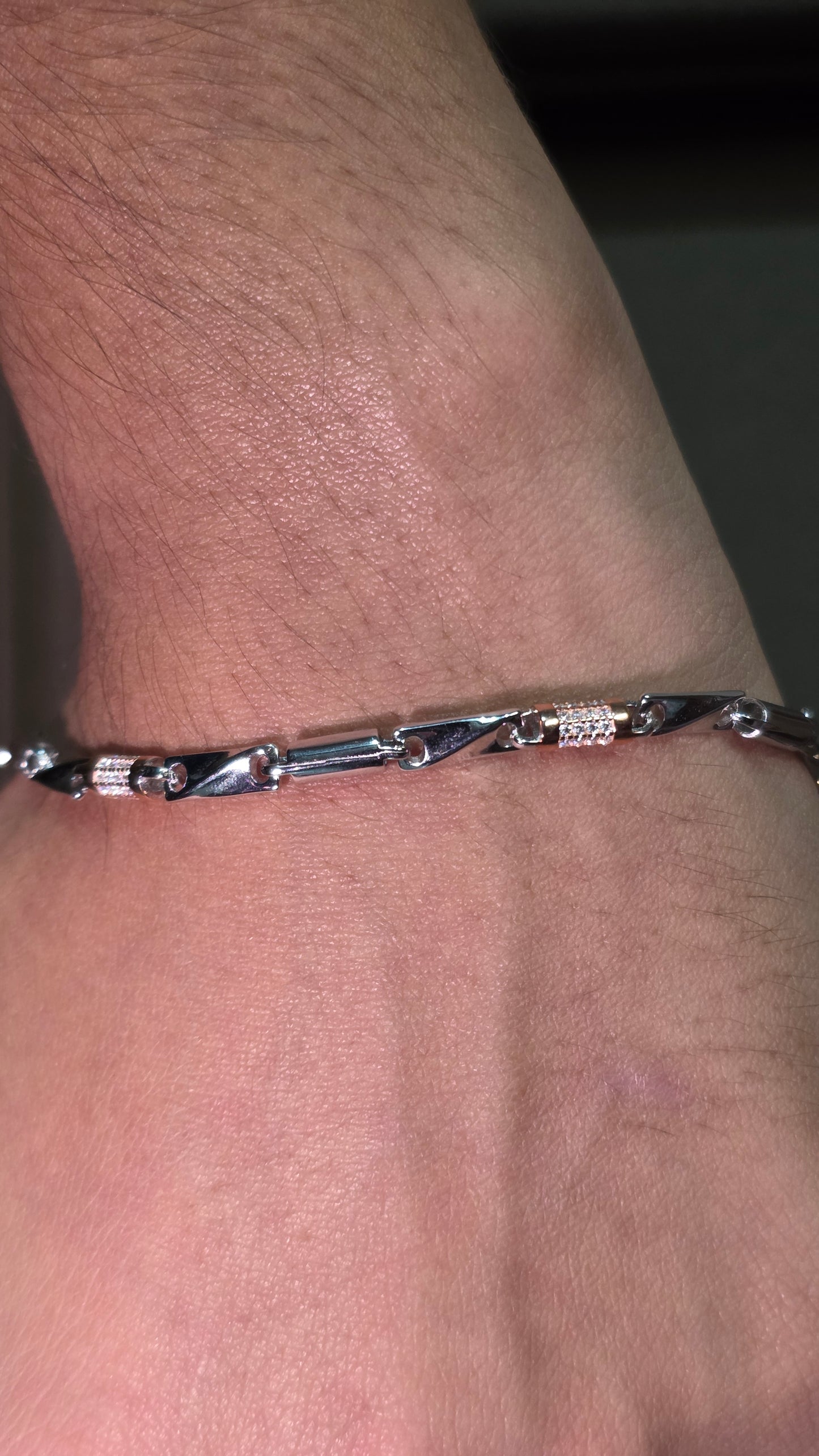 Twisted Bar Bracelet
