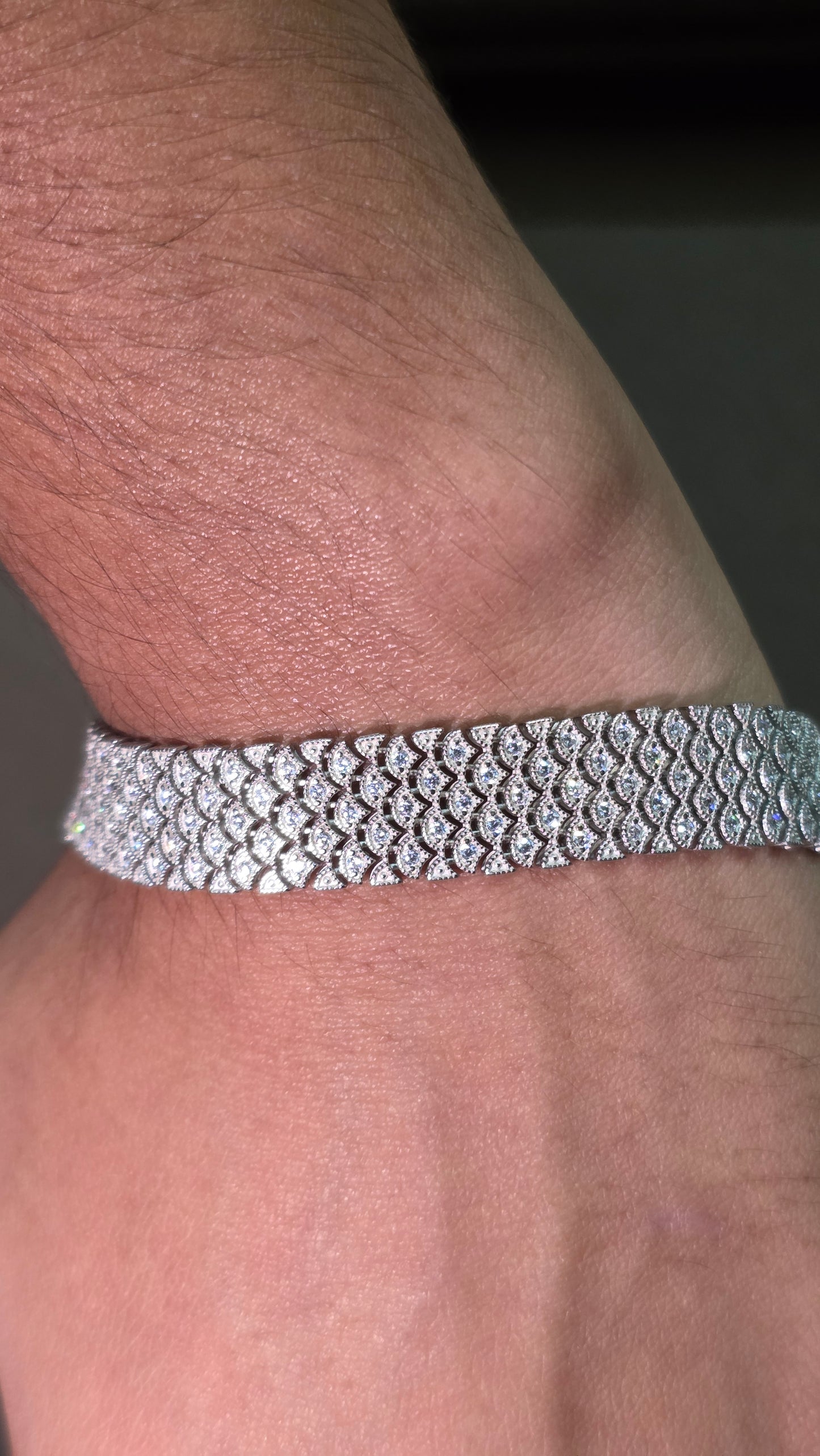 Scallop Tennis Bracelet