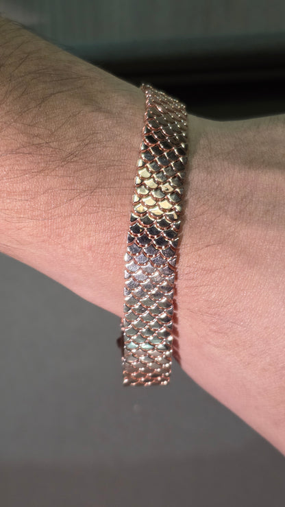 Rose Scallop Bracelet