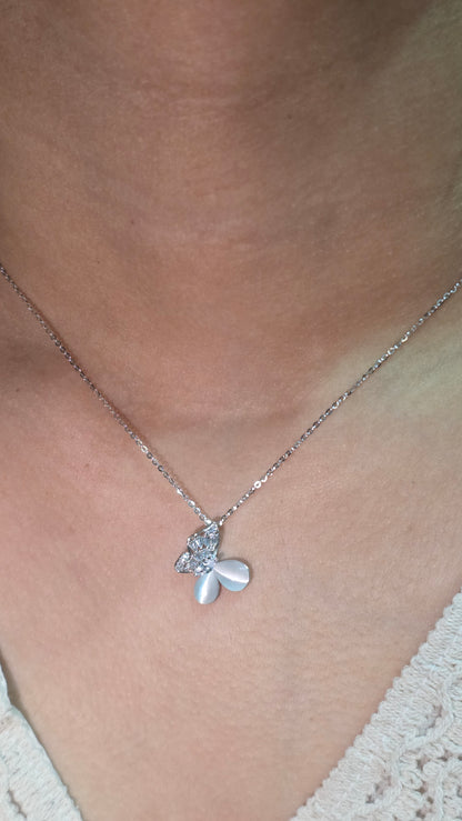 Papillon Pendant Set