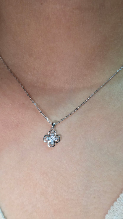 Bloom Pendant Set
