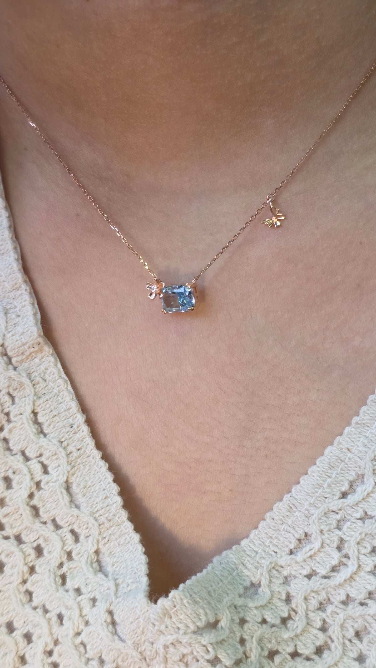Aqua Square Pendant Chain