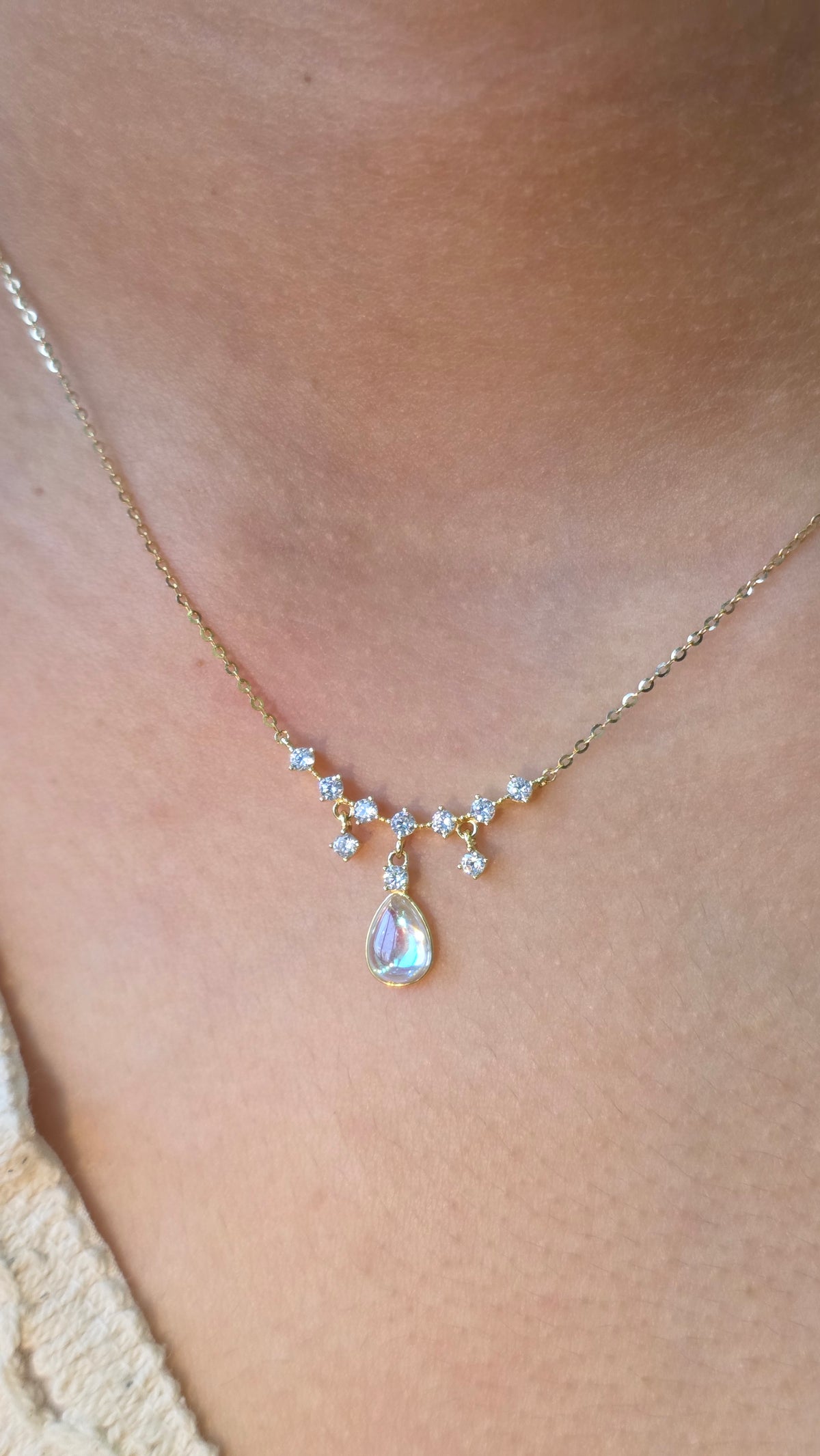 Celeste Pearl Drop Pendant Chain