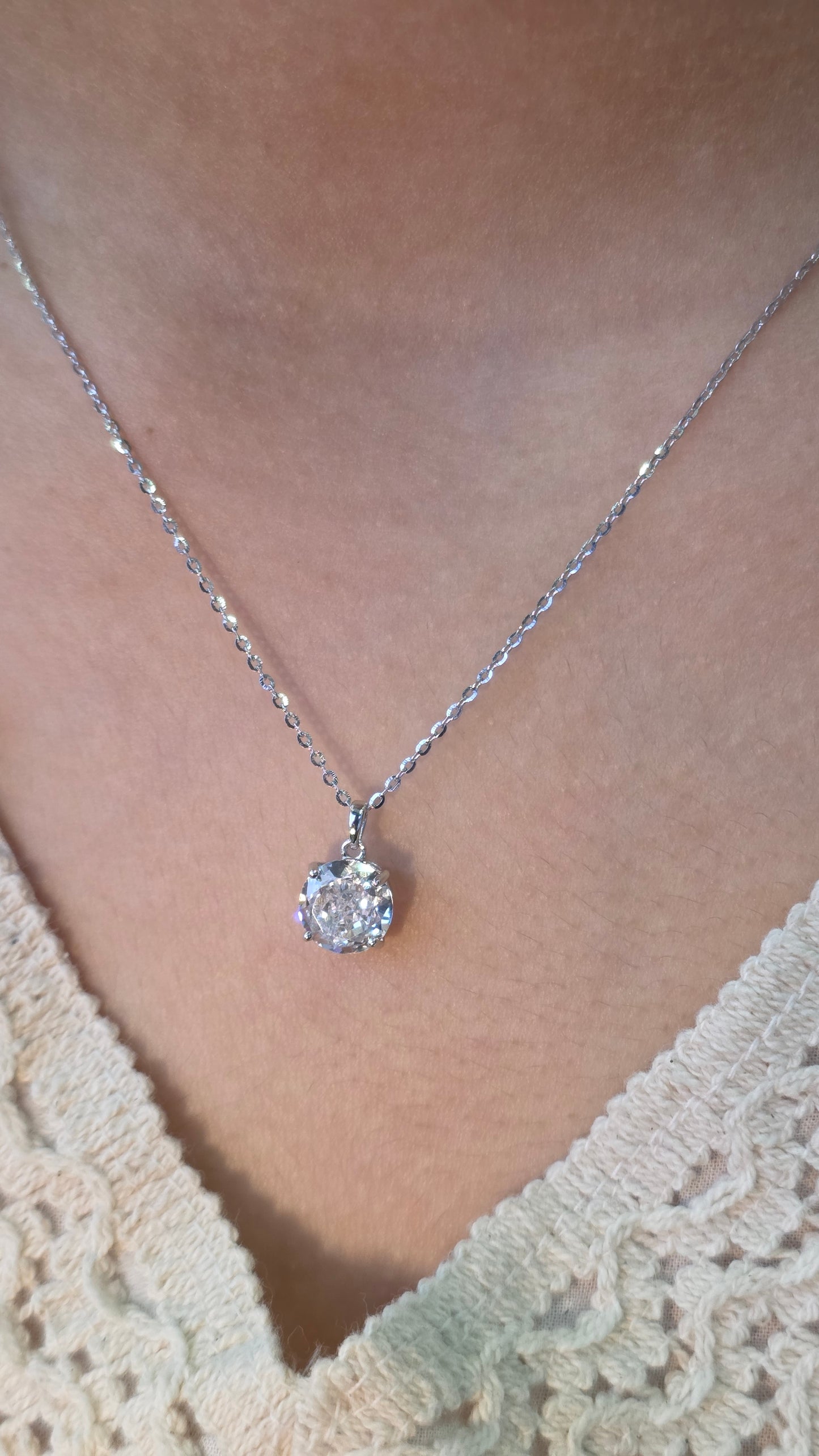 Lumière Pendant Chain
