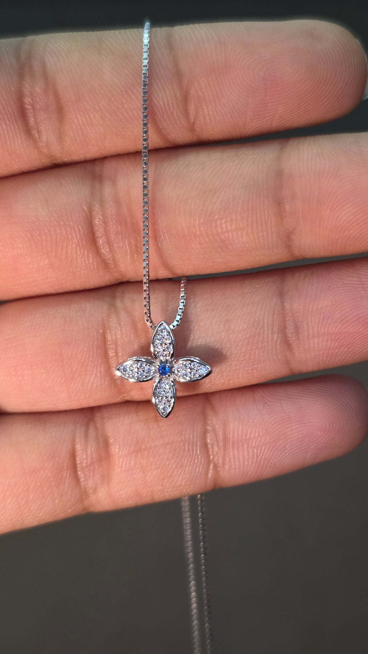 Diamond Clover Pendant Set