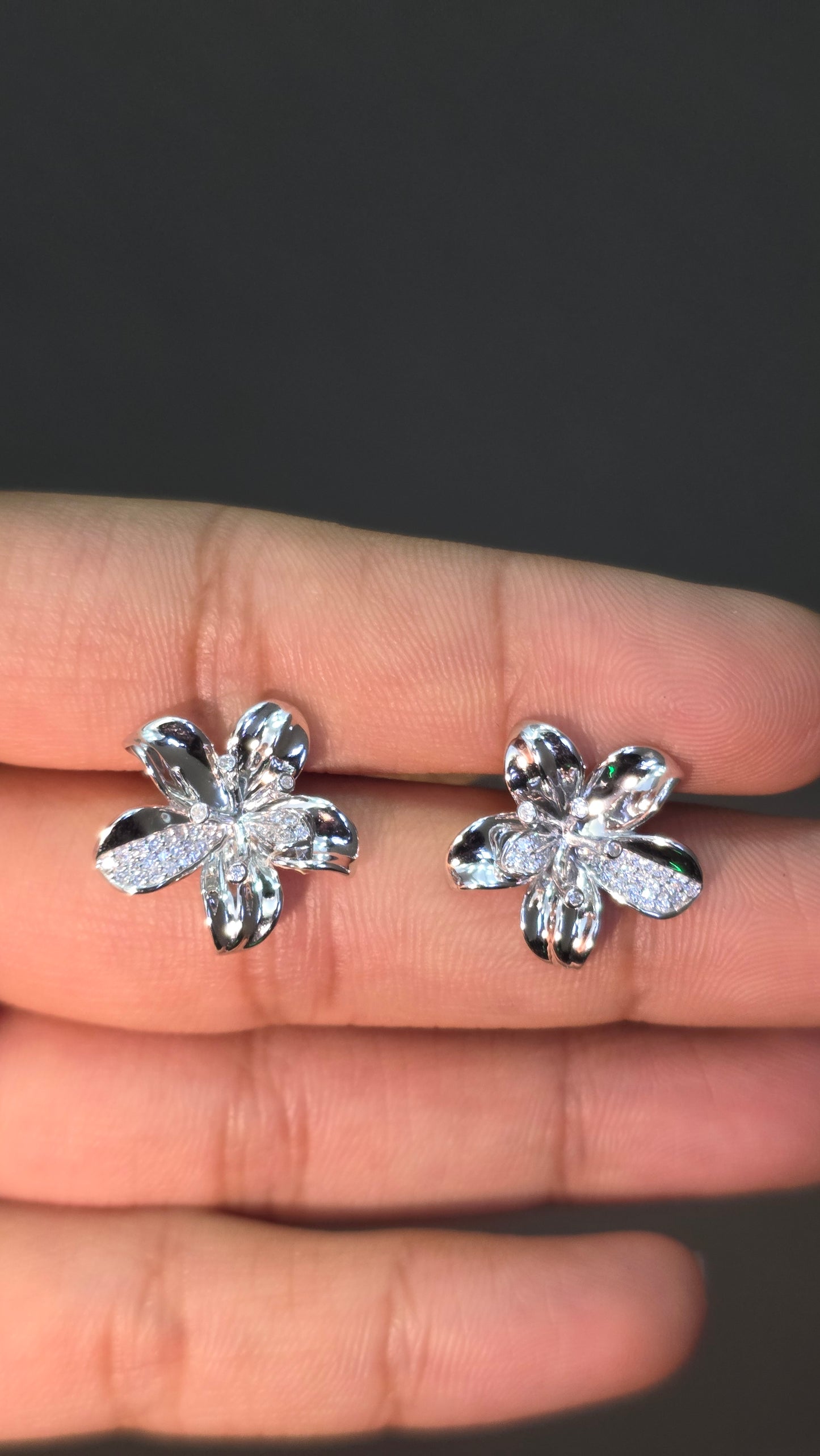 Diamond Floral Pendant Set