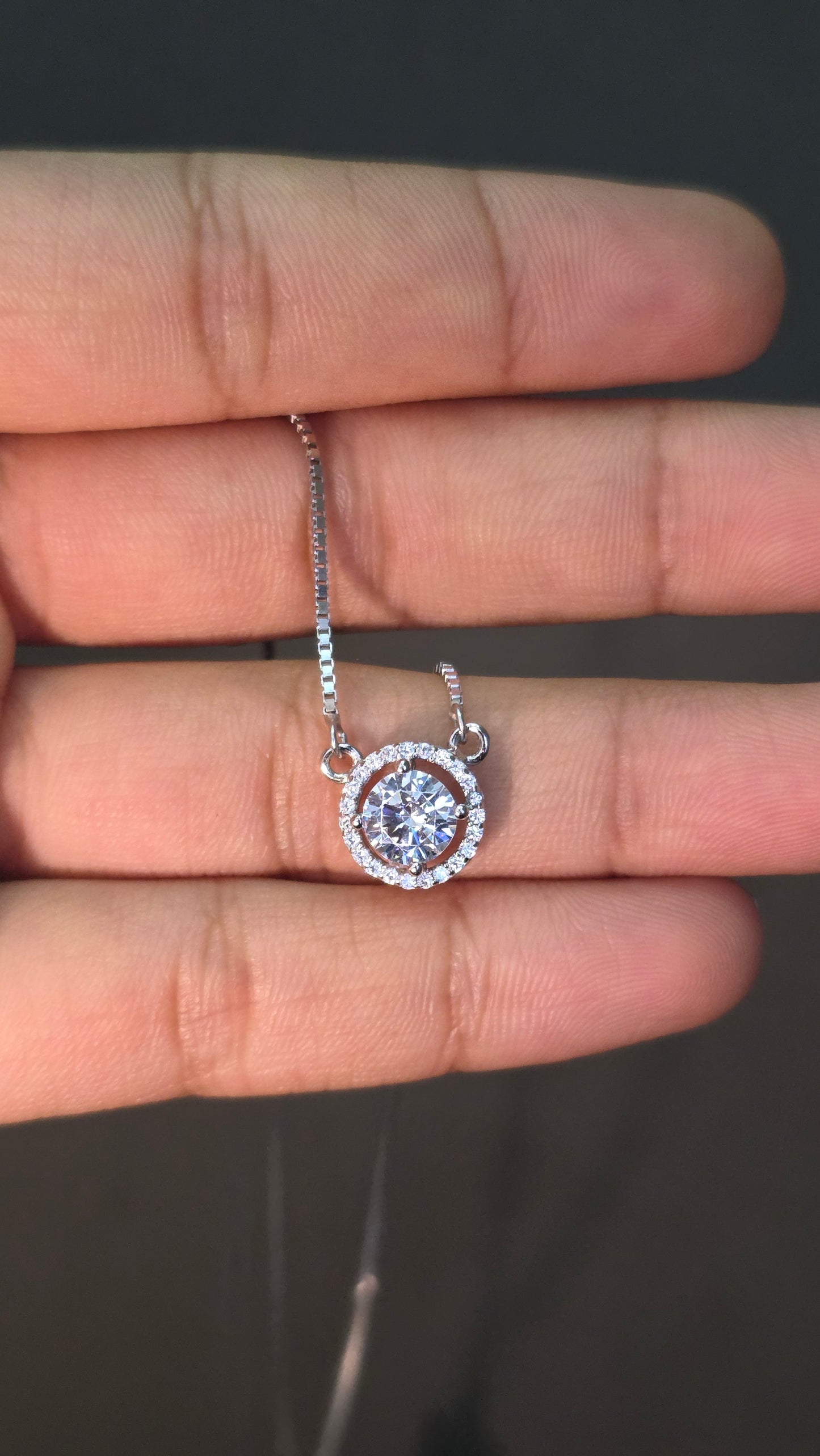 Brilliant Round Pendat set