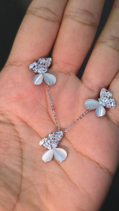 Papillon Pendant Set