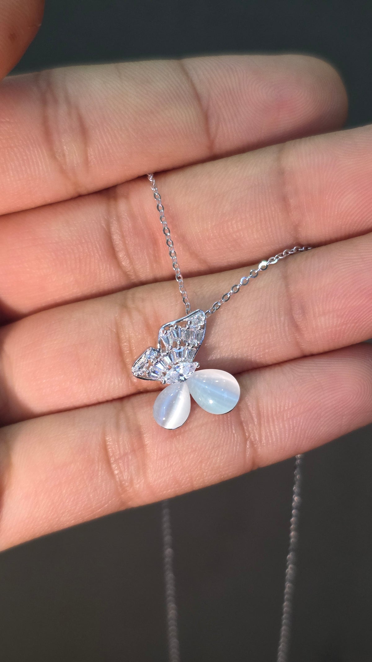 Papillon Pendant Set