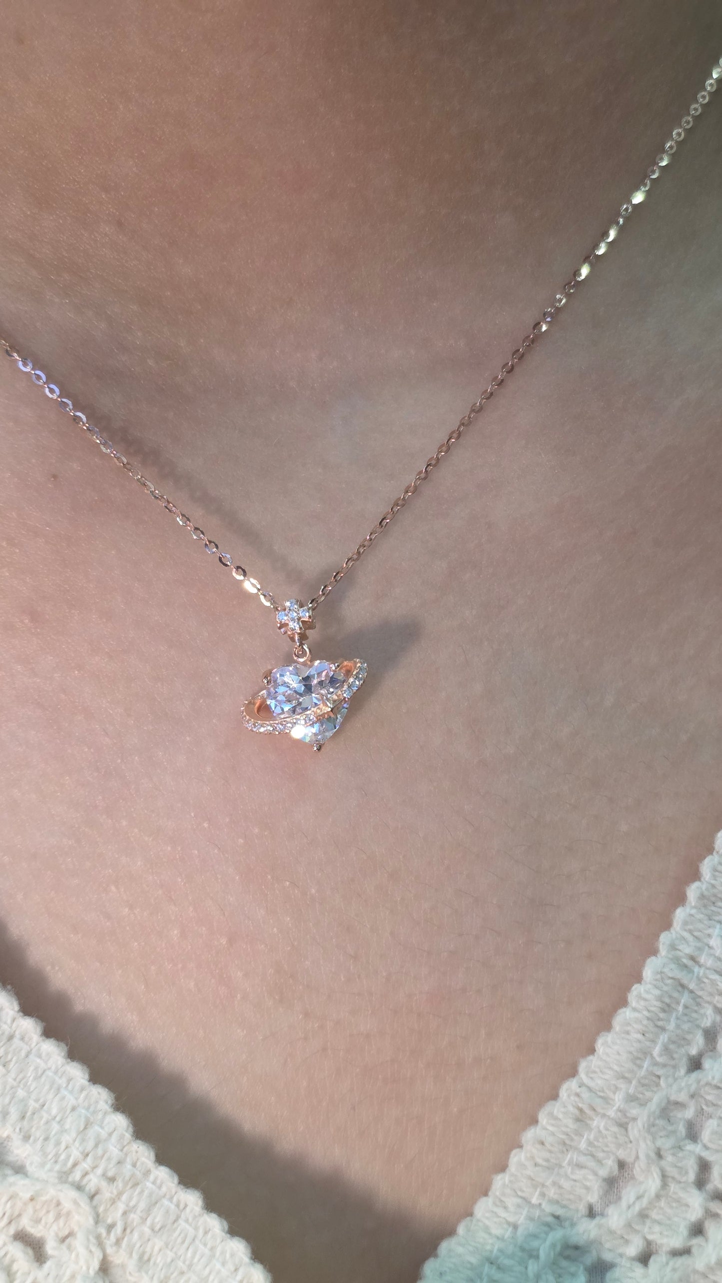 Orbit Pendant Chain