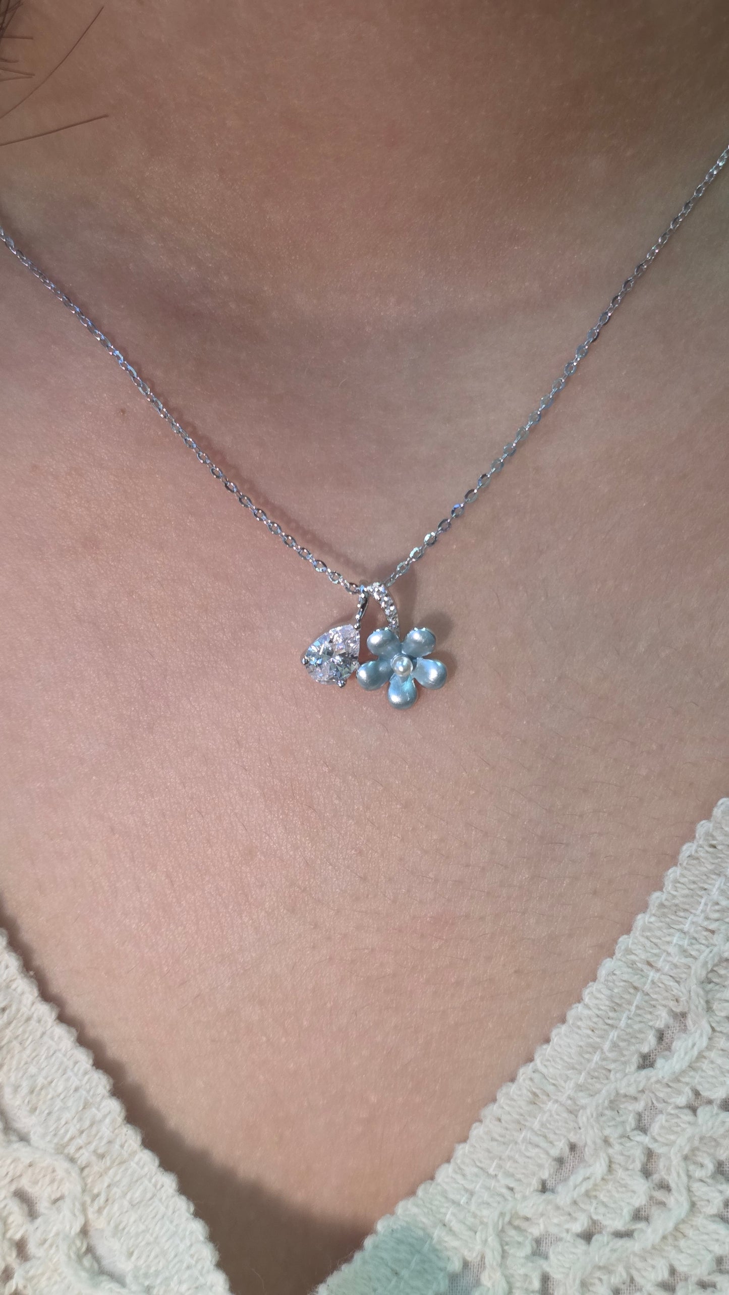 Crystal Bloom Pendant Chain