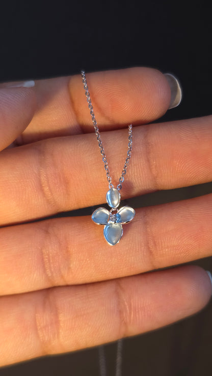 Four-Petal Floral Pendant Chain