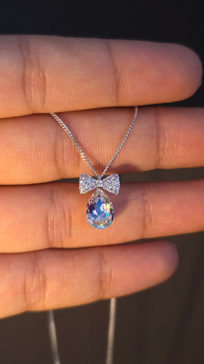 Bow Teardrop Pendant Chain