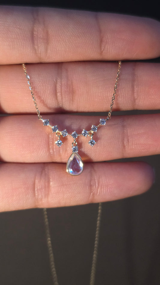 Celeste Pearl Drop Pendant Chain