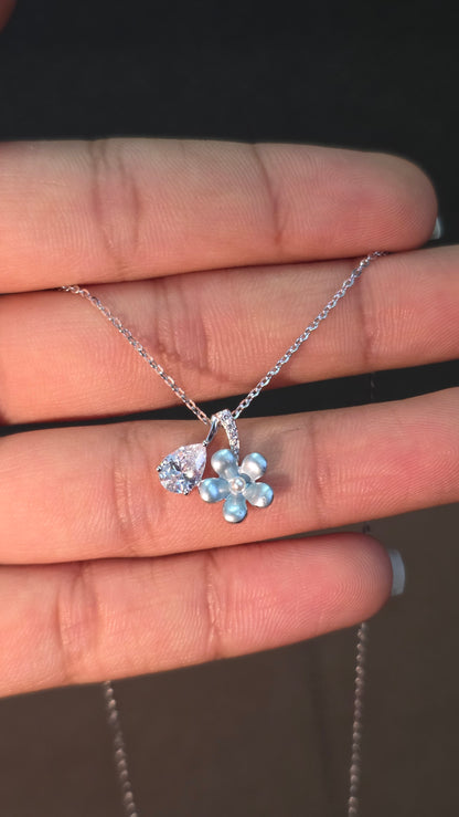 Crystal Bloom Pendant Chain
