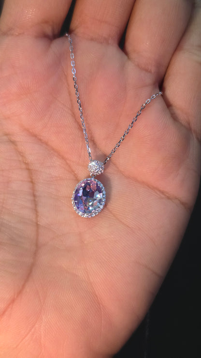 Aurora Oval Pendant Chain