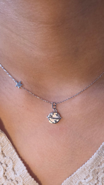 Saturn Star Pendant Chain