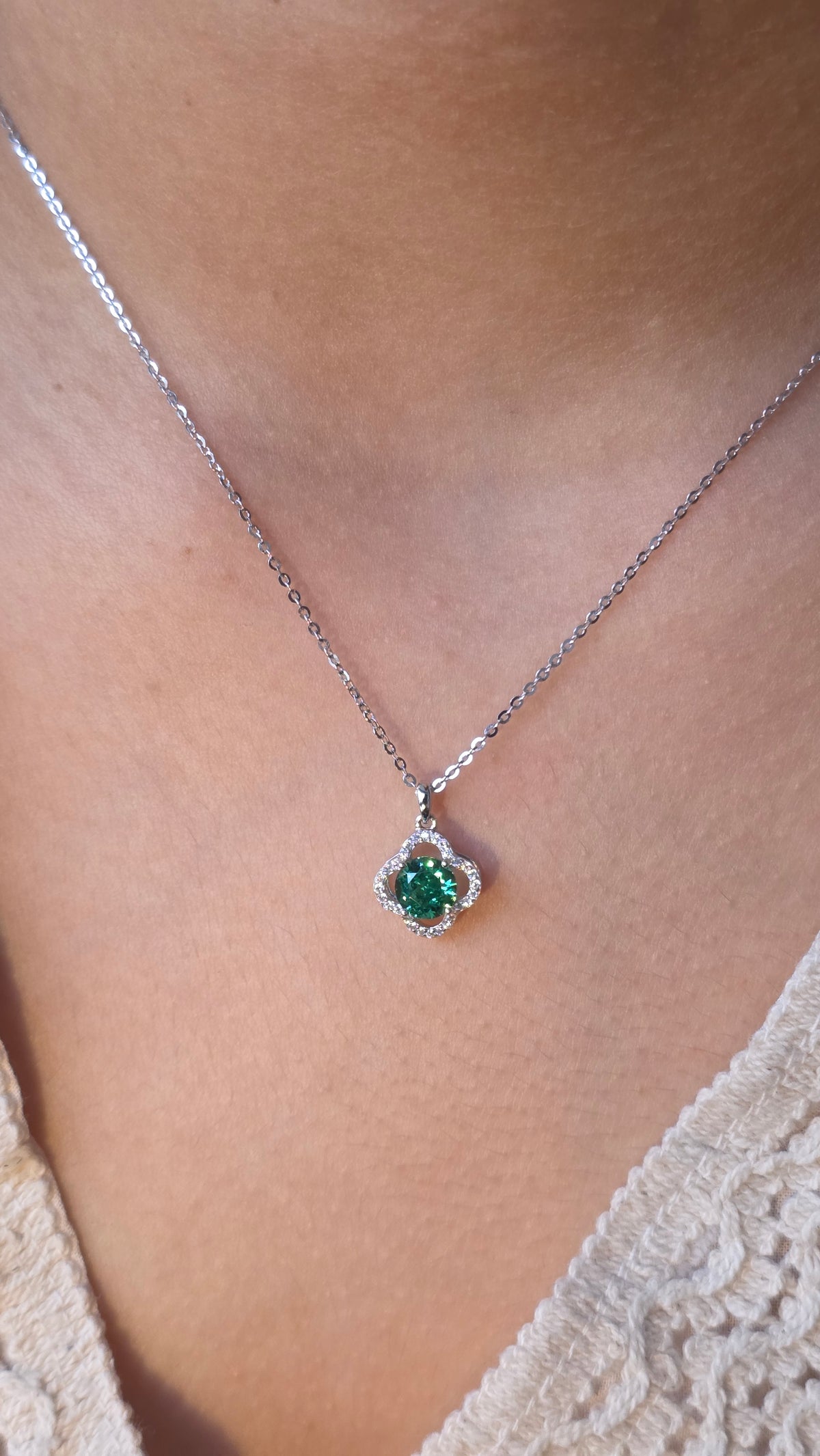 Emerald Clover Pendant Chain