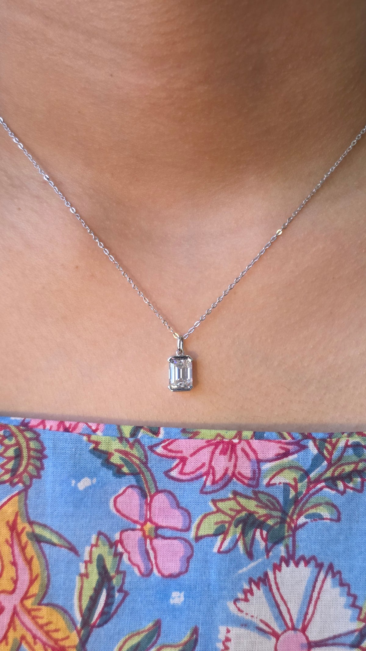 Clarity Pendant Chain