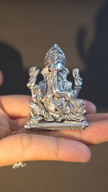 Ganesh Ji Idol