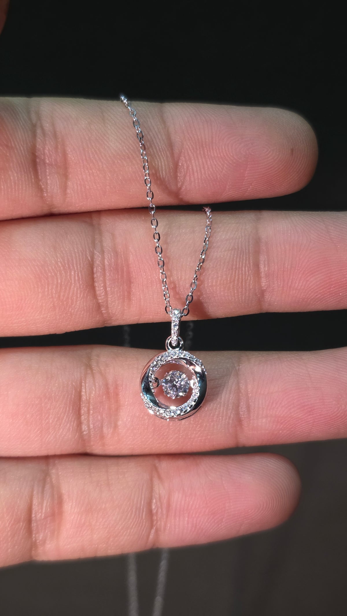 Orbit Spiral Pendant Chain