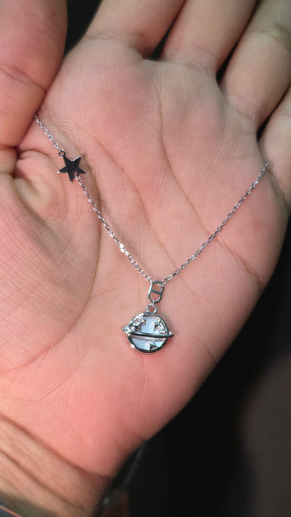 Saturn Star Pendant Chain