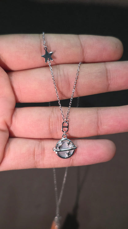 Saturn Star Pendant Chain