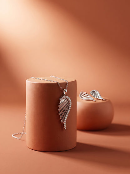 The Silver Crest Wing Set