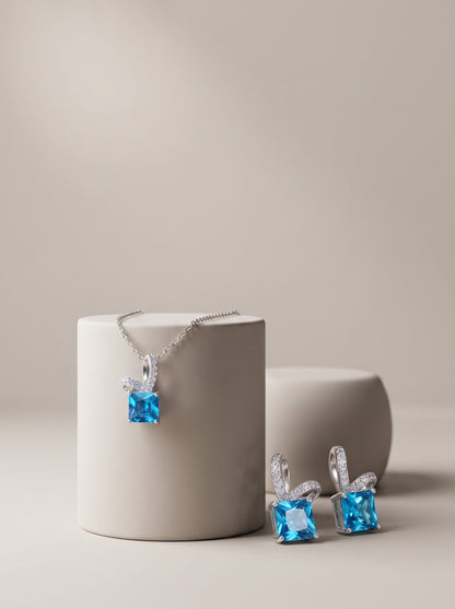 Celeste Pendant Set