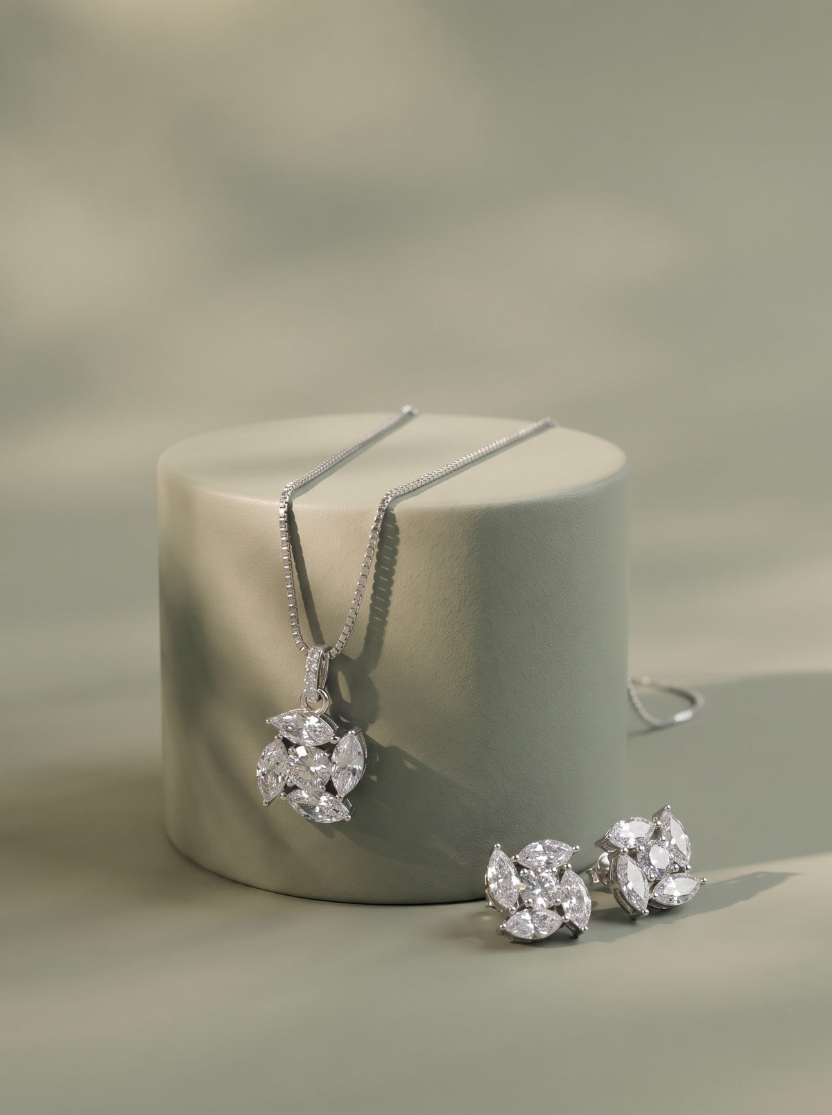 Diamond Pinwheel Pendant Set