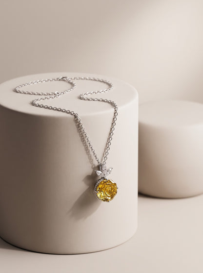 Soleil Pendant Chain