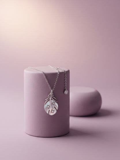 Feather Float Pendant Chain