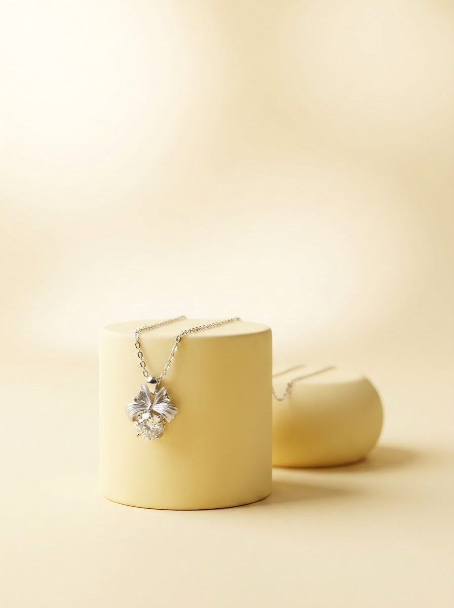 Ribbon Solitaire Pendant Chain