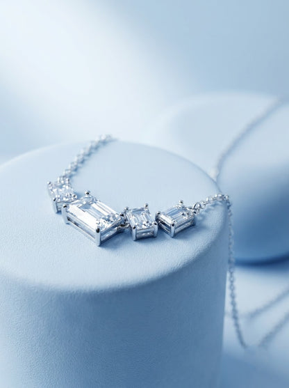 Azure Bar Pendant Chain